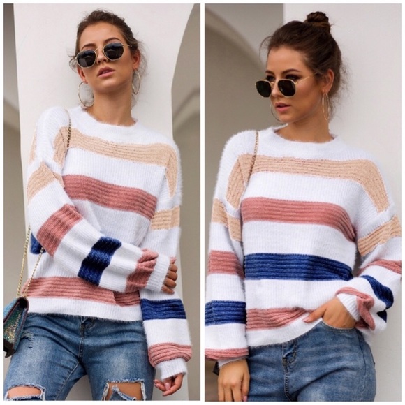 🌸LAST ONE🌸Super cute striped puff sleeve sweater - Picture 3 of 4